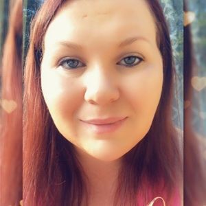 Meet your Posher, Catherine